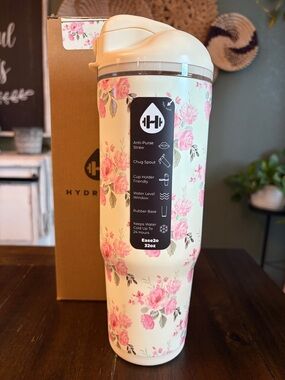 Hydrojug Ease2o (32oz) in KEEPSAKE! New!